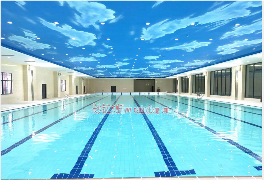 長沙師大附中恒溫游泳池